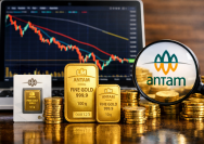 Harga emas batangan Antam Kamis, 18 Juni 2026, turun Rp30.000 menjadi Rp2,703 juta per gram. Penurunan ini juga berdampak pada harga buyback yang kini berada di level Rp2,475 juta per gram.