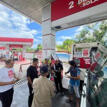 Operasi gabungan Polres Kotamobagu bersama UPTD Samsat Sulut di SPBU Matali, Selasa (16/6/2026).